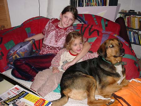 3GrazienaufSofa